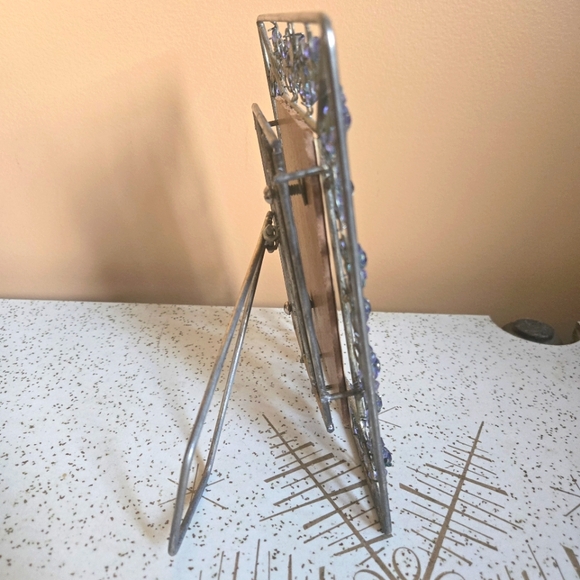 Pier 1 floral metal picture frame - Picture 2 of 3